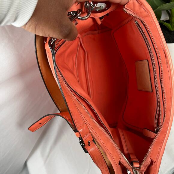 COACH Y2K Hampton 19393 Two Tone Pink Hobo Style Shoulder Bag - Picture 6 of 12